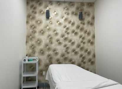 Massage Center & Salon​